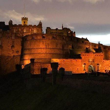 The Castle Esplanade Residence Edinburgh Kültér fotó